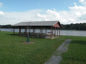 Picnic pavilion at Riverview Park